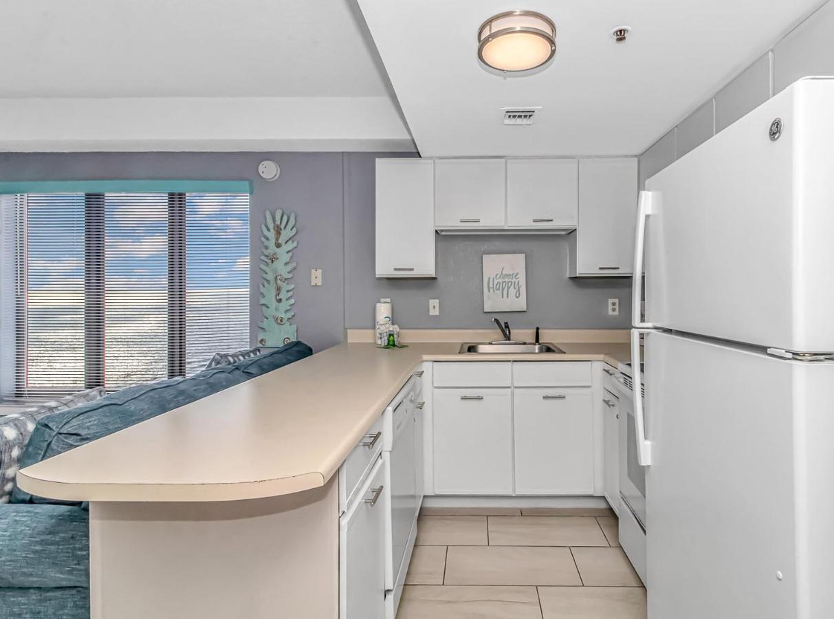 Angled Oceanfront Studio With Incredible Views! Palace Resort 1003 - Sleeps 4 Guests Myrtle Beach Kültér fotó